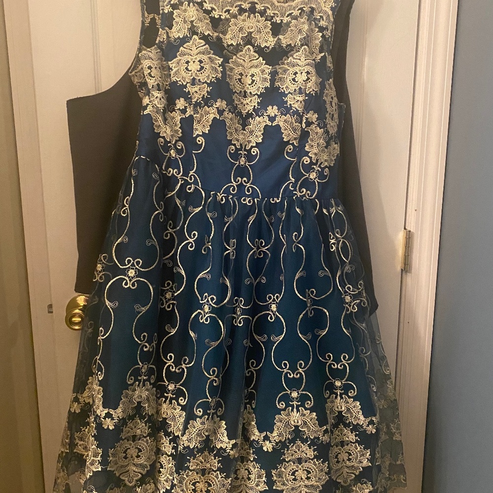 Chi chi of London dress